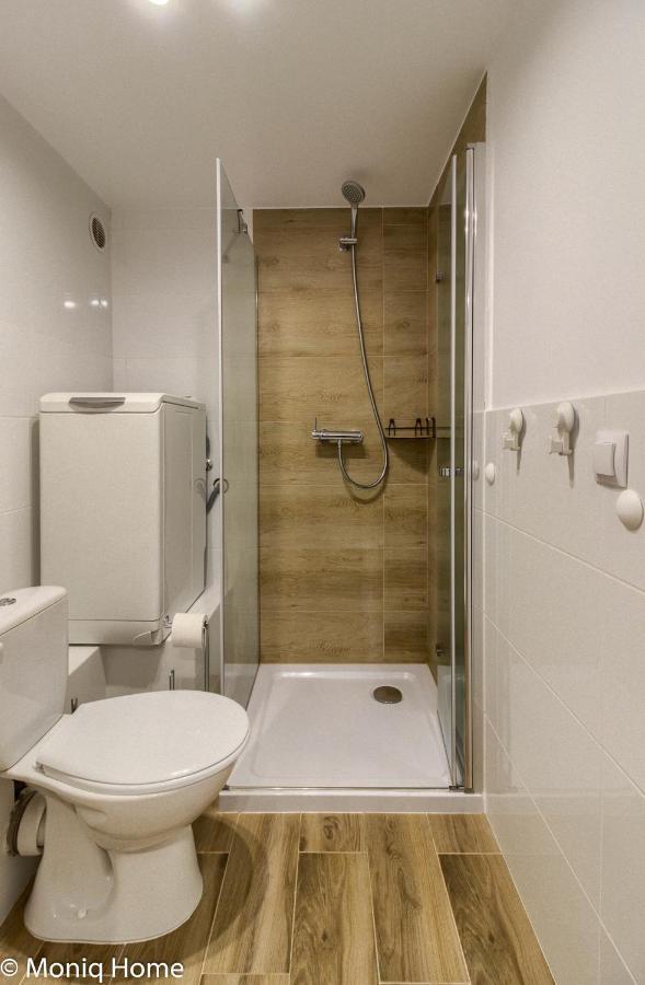 ורשה M&R Apartament Smart&Bright Batorego 16, Netflix, Free Wifi, Metro I Park Pole Mokotowskie, Stodola, Self Check-In, 5 Minut Od Centrum מראה חיצוני תמונה