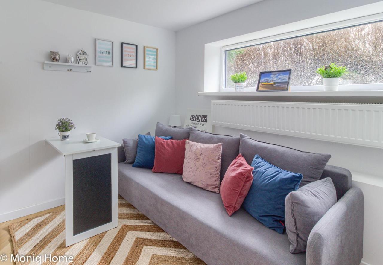ורשה M&R Apartament Smart&Bright Batorego 16, Netflix, Free Wifi, Metro I Park Pole Mokotowskie, Stodola, Self Check-In, 5 Minut Od Centrum מראה חיצוני תמונה